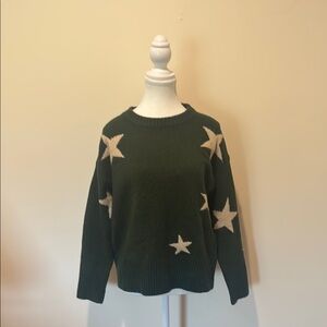 THML Green and Cream Crew Neck Sweater with Star Pattern